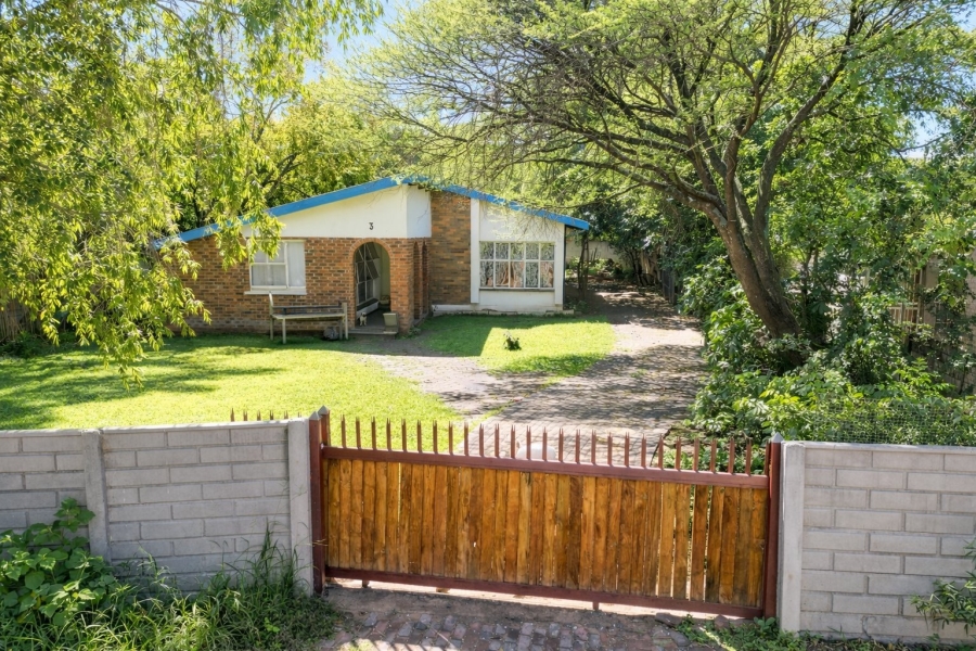 3 Bedroom Property for Sale in Bethanie North West